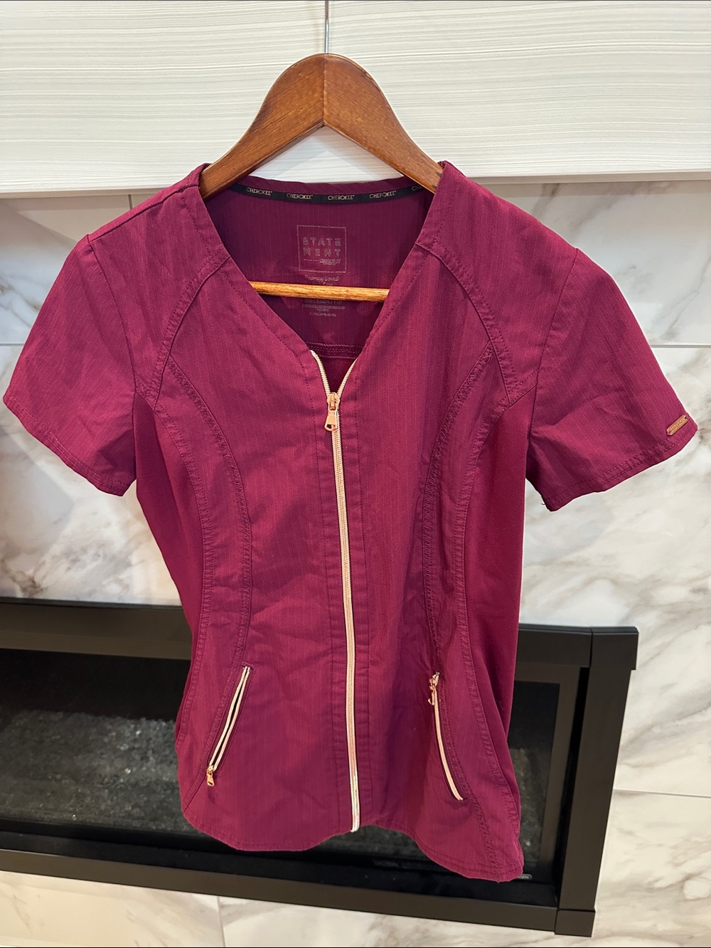 Cherokee Women's Berry Zip-Front Scrub Top XXS